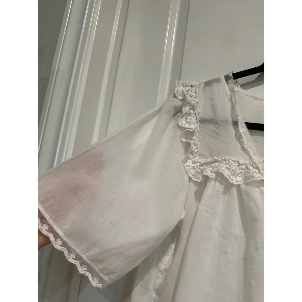 MSRP: $78 ✨Free People Luna Top Optic White Lace Blouse – Size S Fits Up to XL ✨